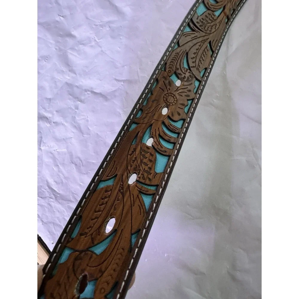 Western Style Floral Belt Featuring A Filigree Inlay & Crystal Accents - Picture 3 of 5
